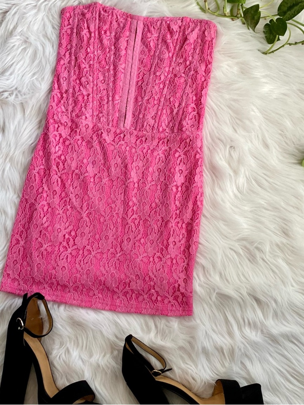 NWT PrettyLittleThing Petite Pink Lace Corset Mini Dress | Bodycon | Size 2